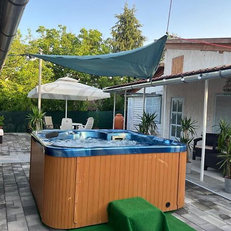 Orfű Klara Apartmanhaz מראה חיצוני תמונה