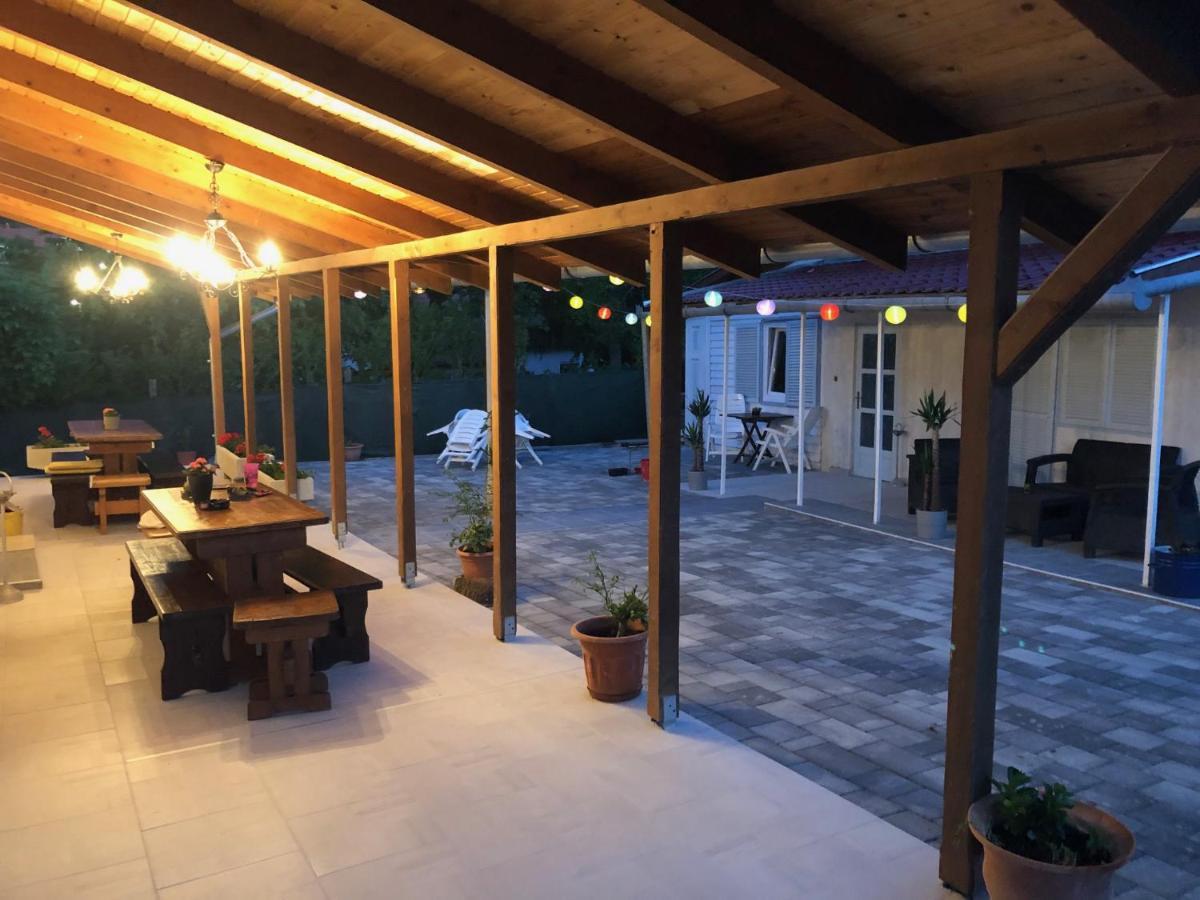 Orfű Klara Apartmanhaz מראה חיצוני תמונה