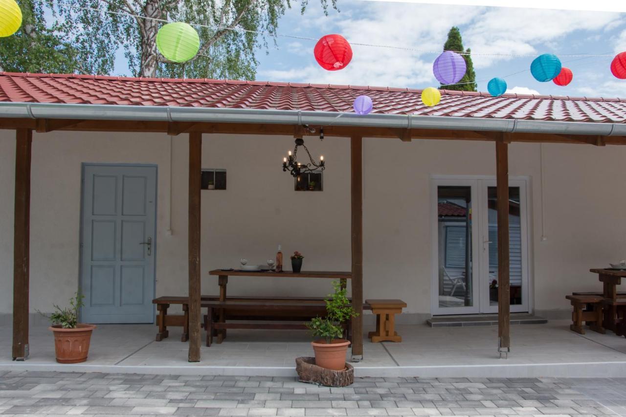 Orfű Klara Apartmanhaz מראה חיצוני תמונה